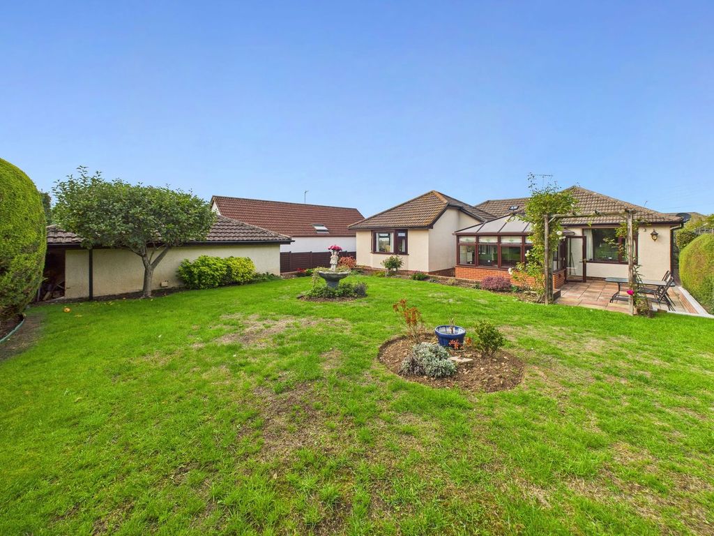 Property photo 2 of 29