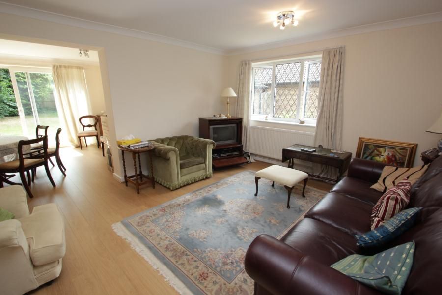 Property photo 2 of 10