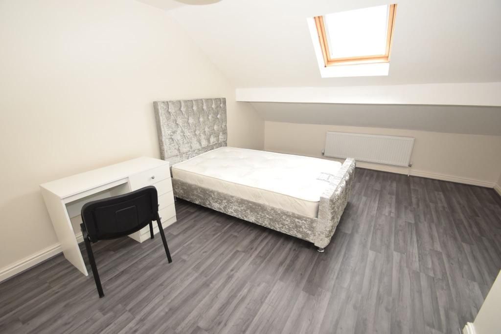 Property photo 3 of 11 Gallery