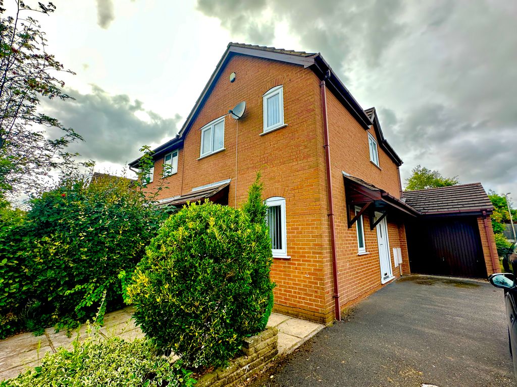 Property photo 3 of 17