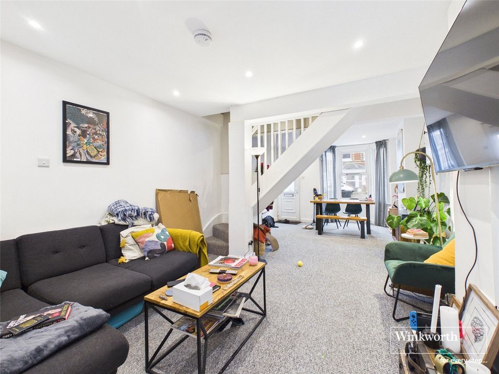 Property photo 2 of 11 Picture No. 07