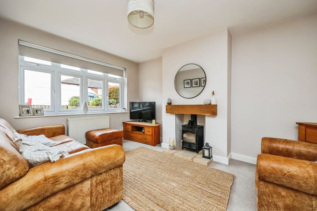 Property photo 3 of 15