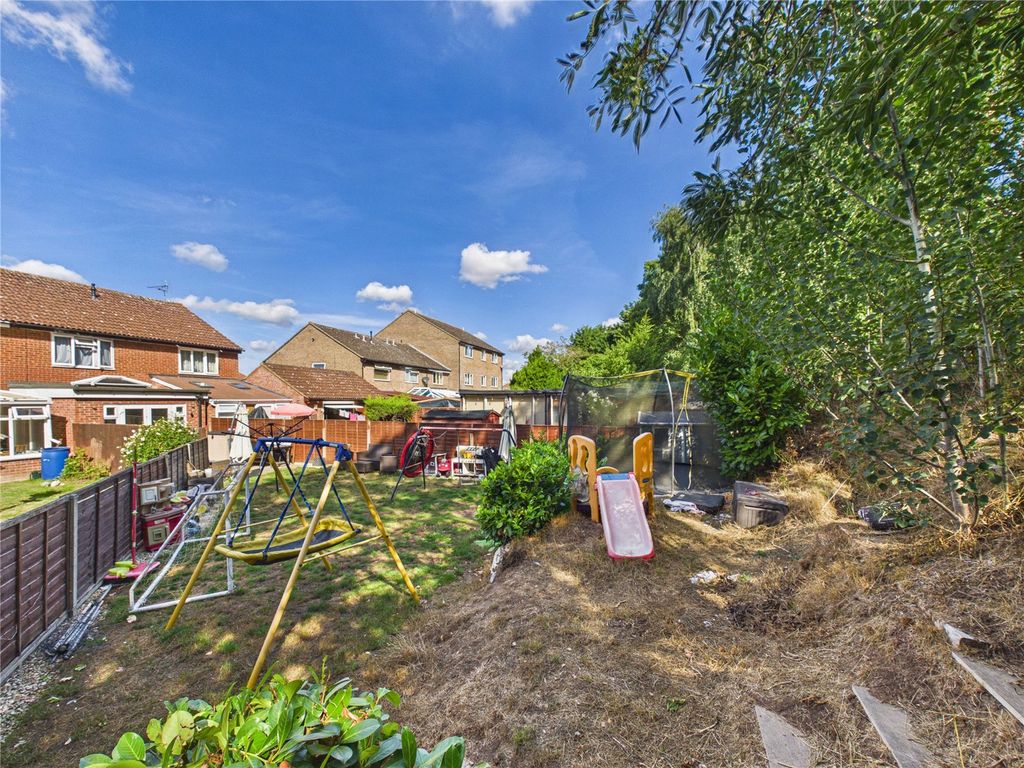 Property photo 2 of 14 Picture No. 15