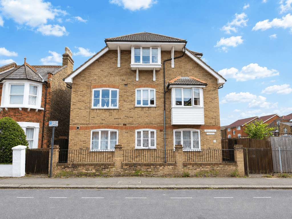 Property photo 1 of 6 Pengelly Court, Claremont Road, Harrow Middlesex Ha3