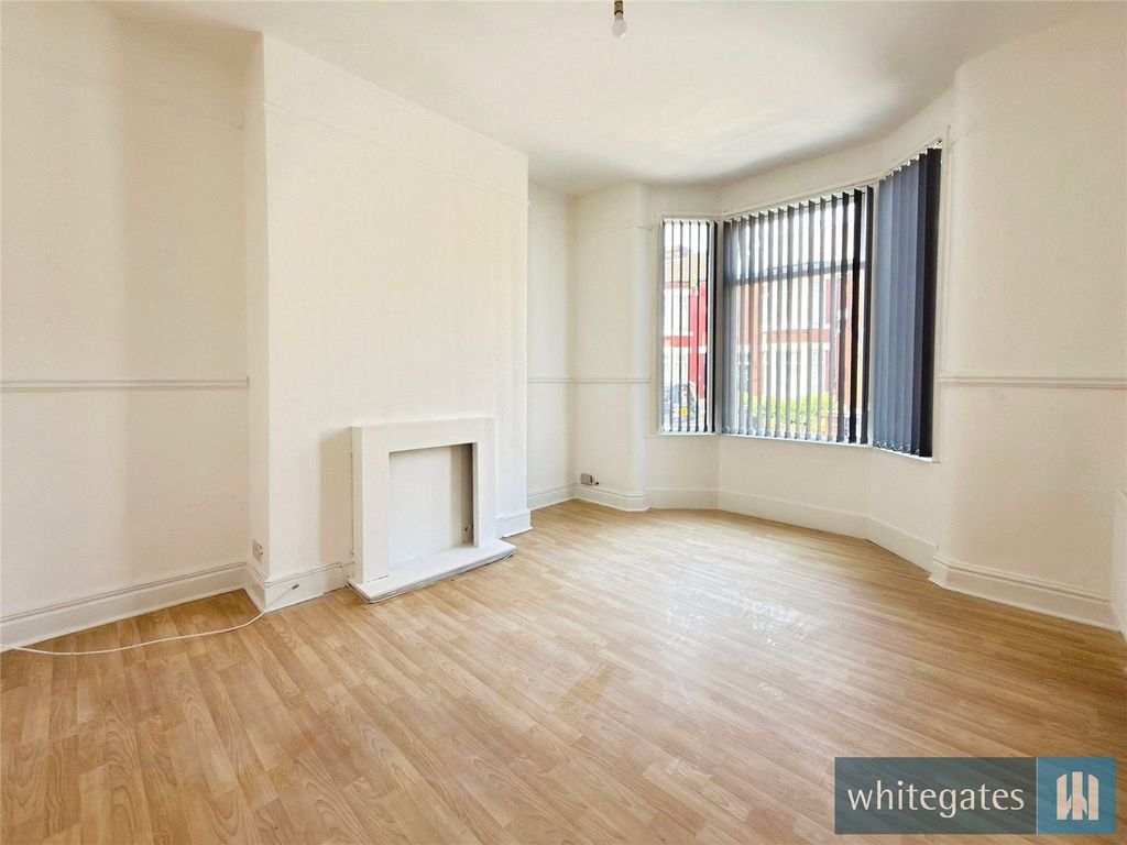 Property photo 3 of 15 Picture No. 06