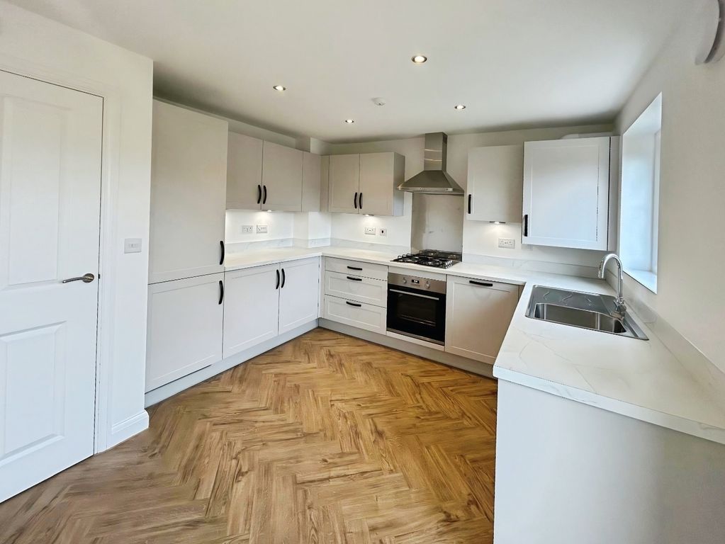 Property photo 2 of 14 Pbox-Img.Jpg