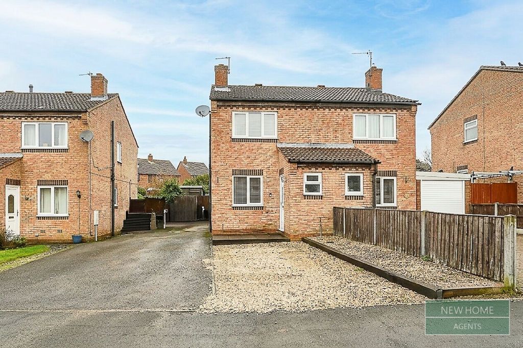 Property photo 1 of 18 Photo 19