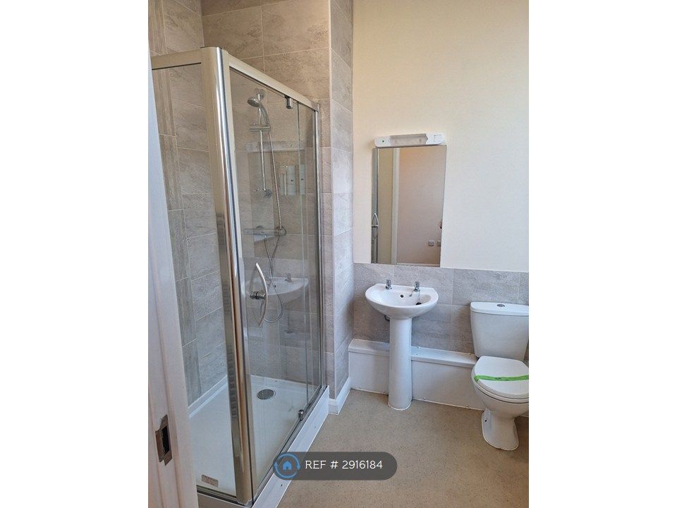 Property photo 3 of 3 Shower Room