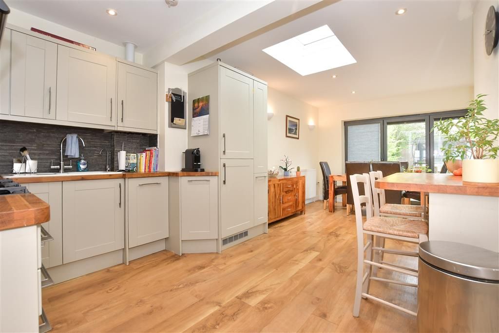 Property photo 3 of 14 Kitchen/Diner