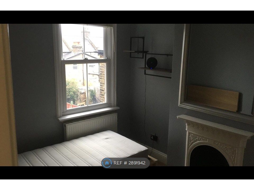 Property photo 2 of 10 Single Room - Pic 1