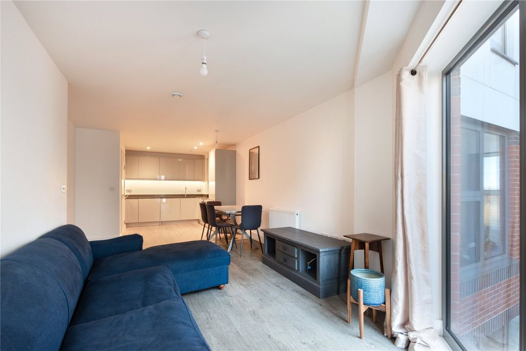 Property photo 1 of 11 Picture No. 05