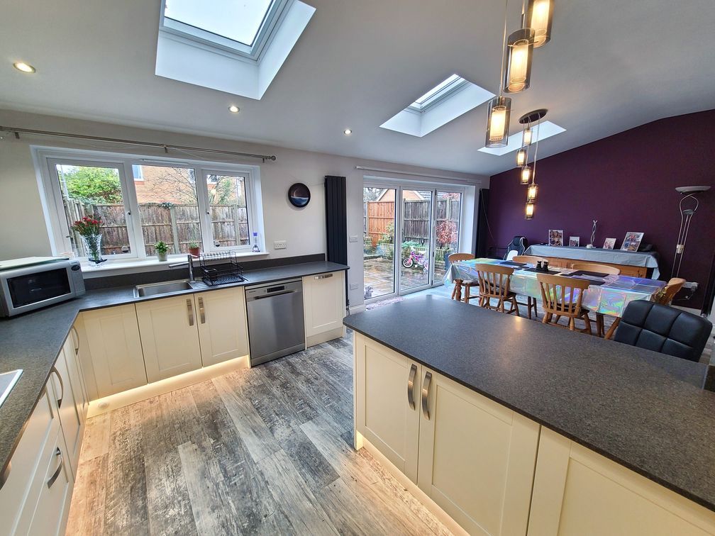 Property photo 2 of 35