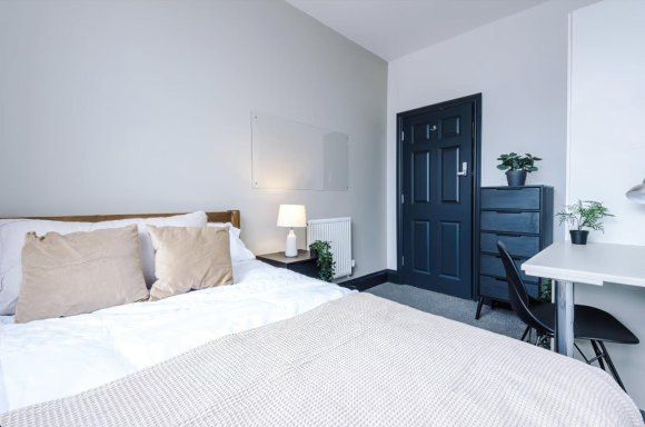 Property photo 1 of 13 8825894.Jpg