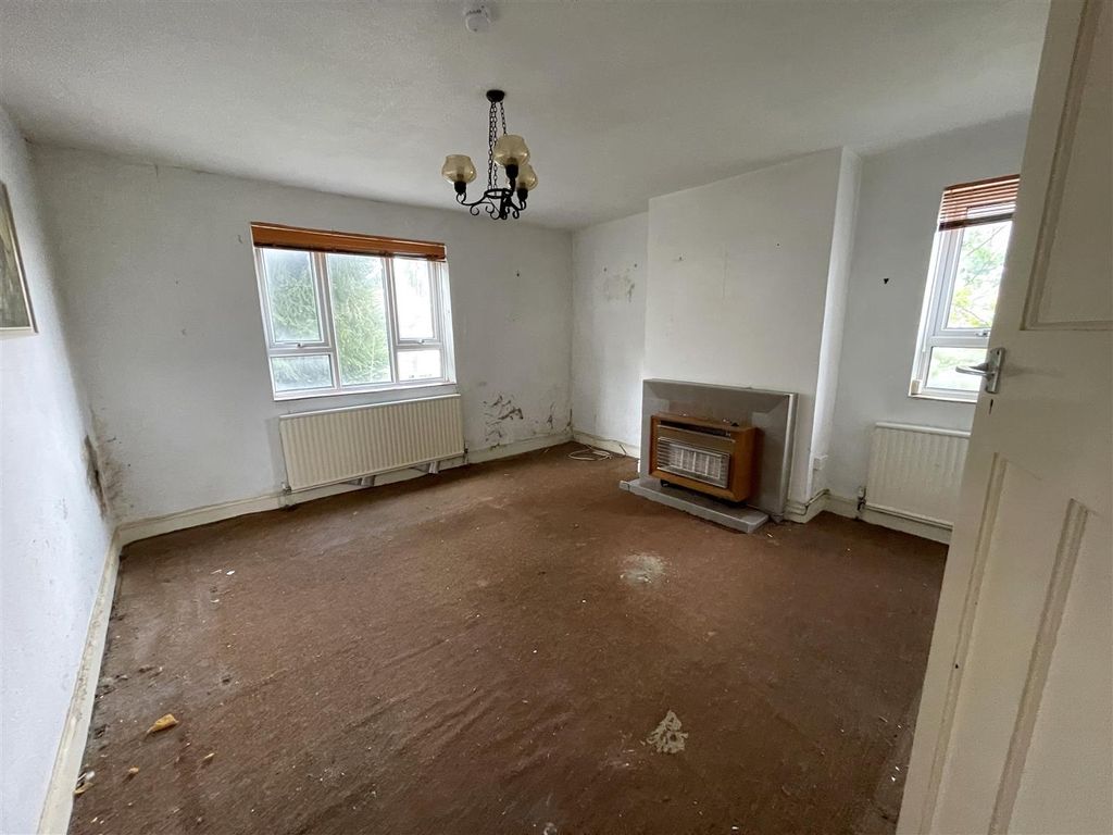 Property photo 2 of 14 Img_1440.Jpg