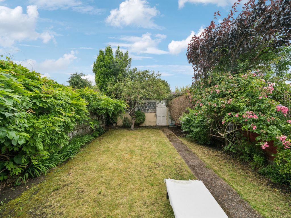 Property photo 2 of 15