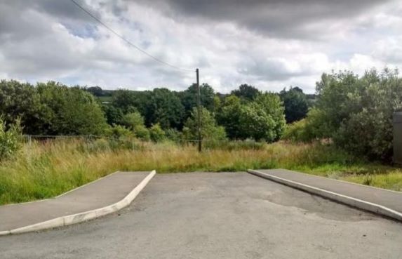 Property photo 3 of 5