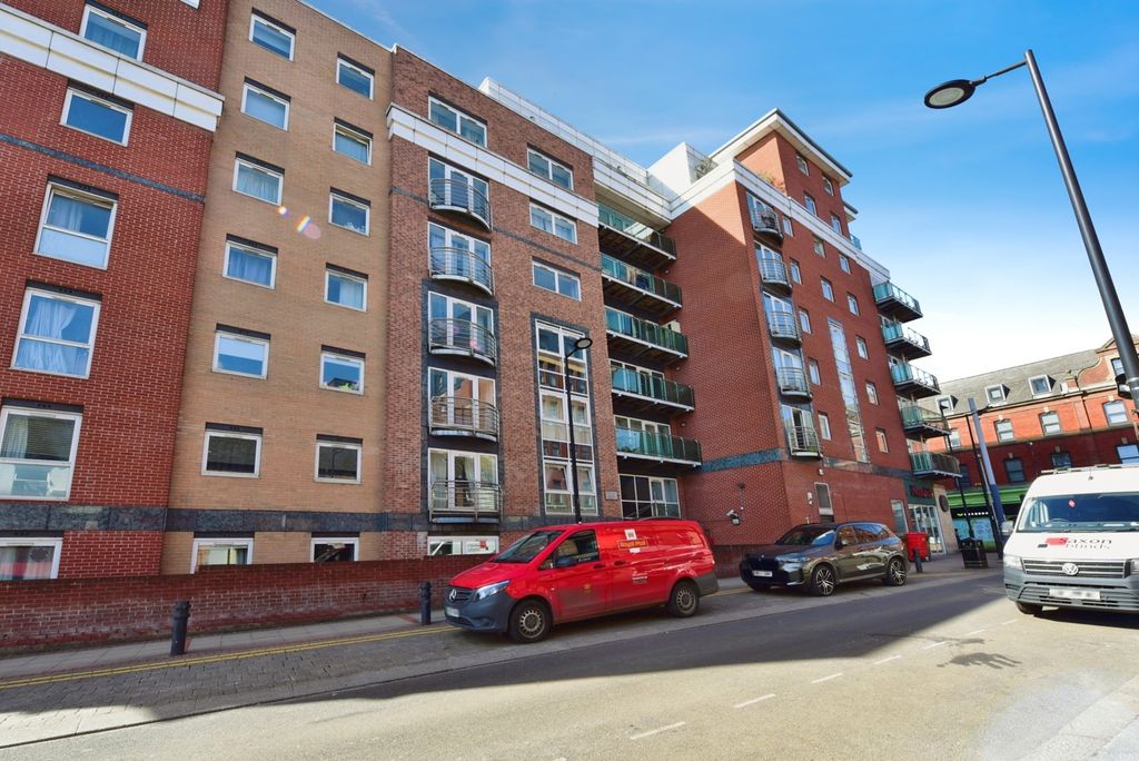 Property photo 1 of 11 Front