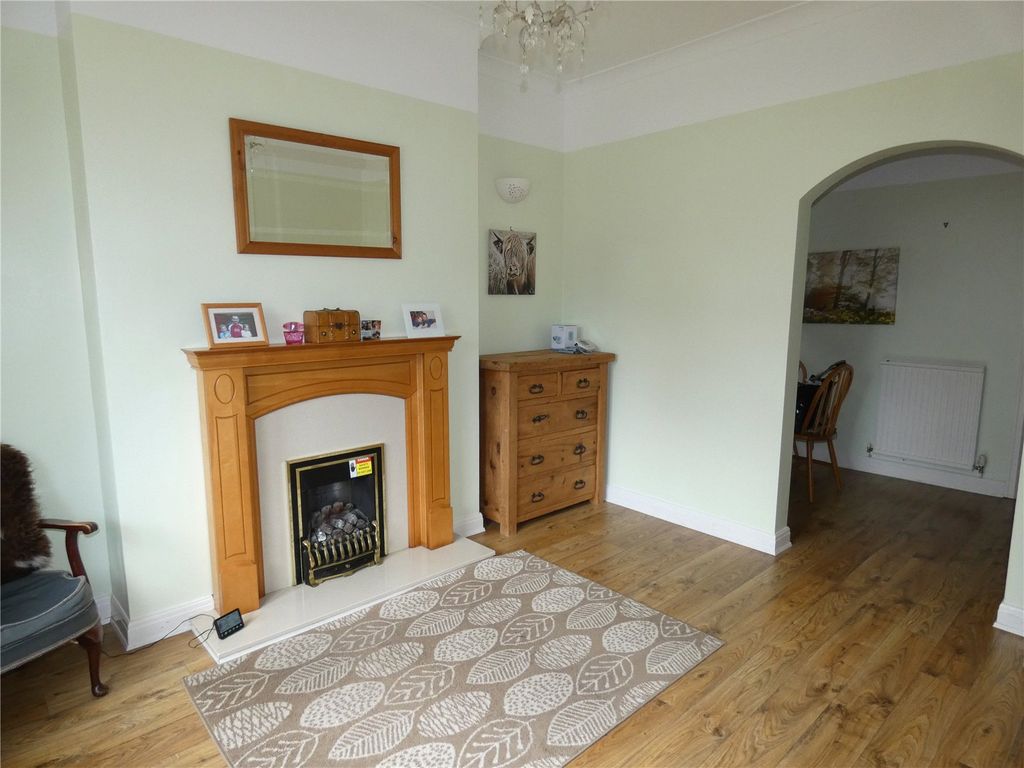 Property photo 2 of 9 Dining Room