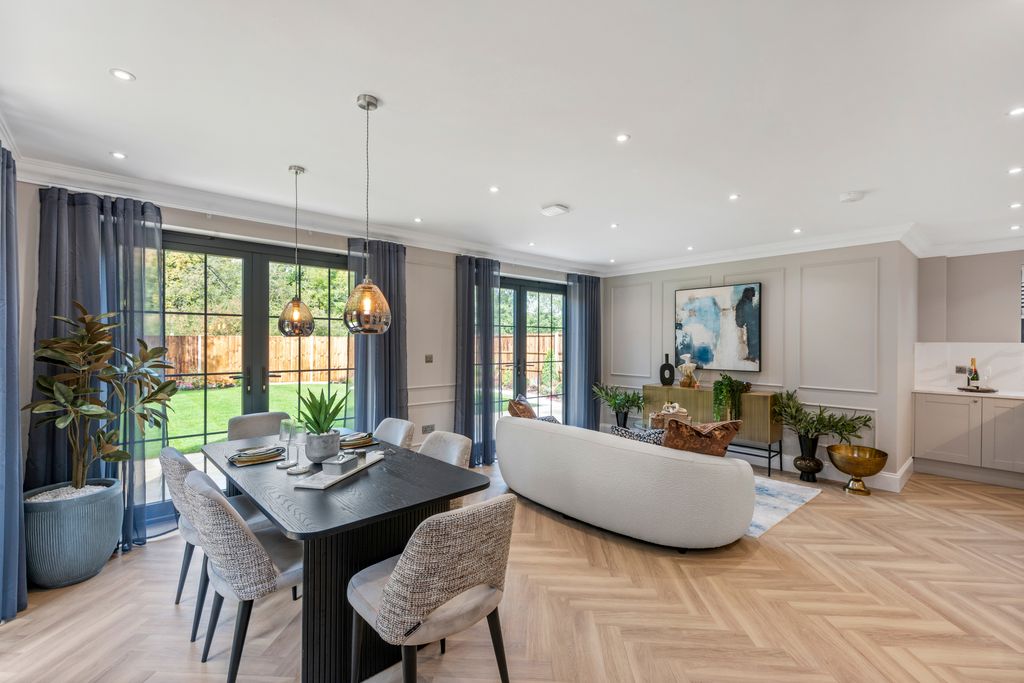 Property photo 3 of 15 Show Home Kitchen/Dining Area