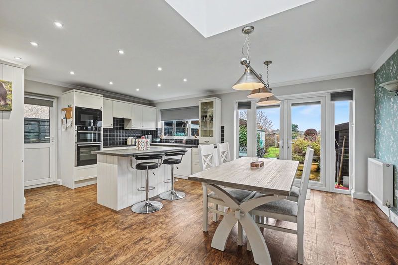 Property photo 2 of 43 Photo 20