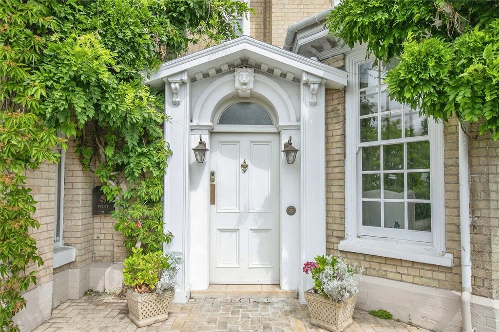 Property photo 1 of 32 Picture No. 39