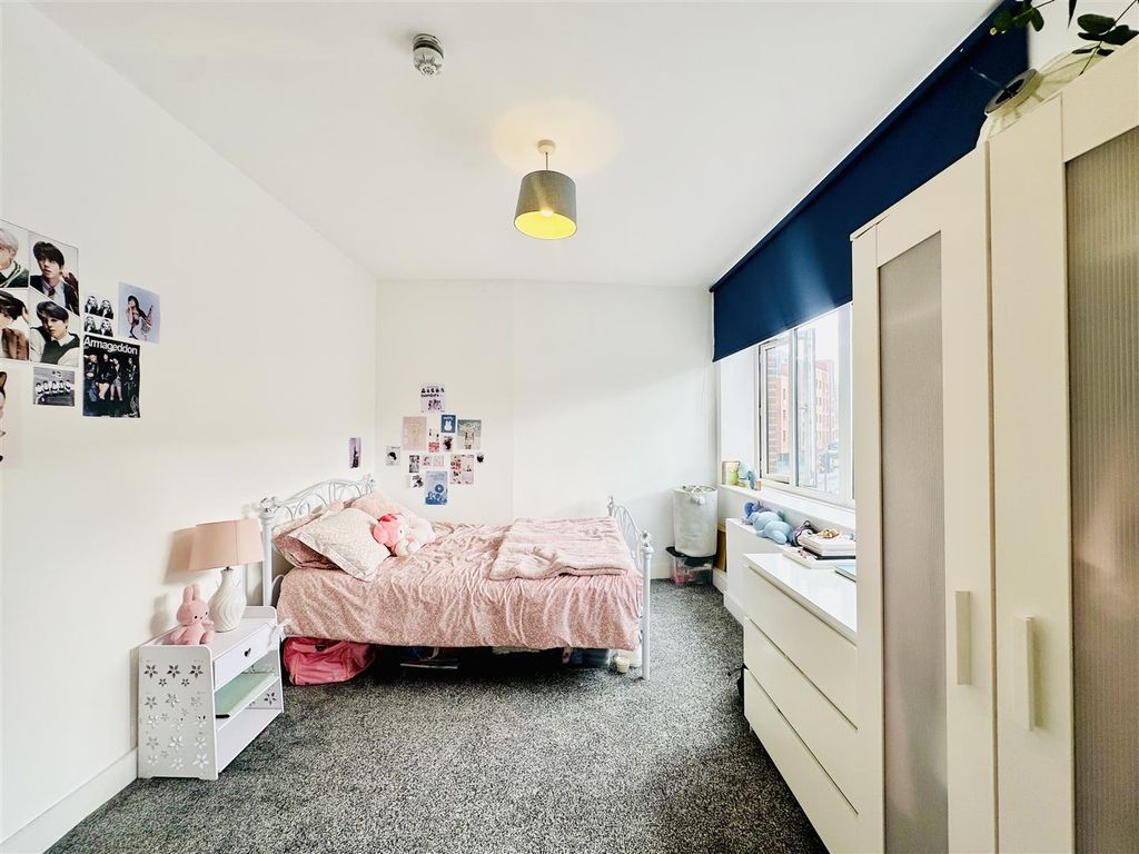 Property photo 3 of 16 Image00010.Jpeg