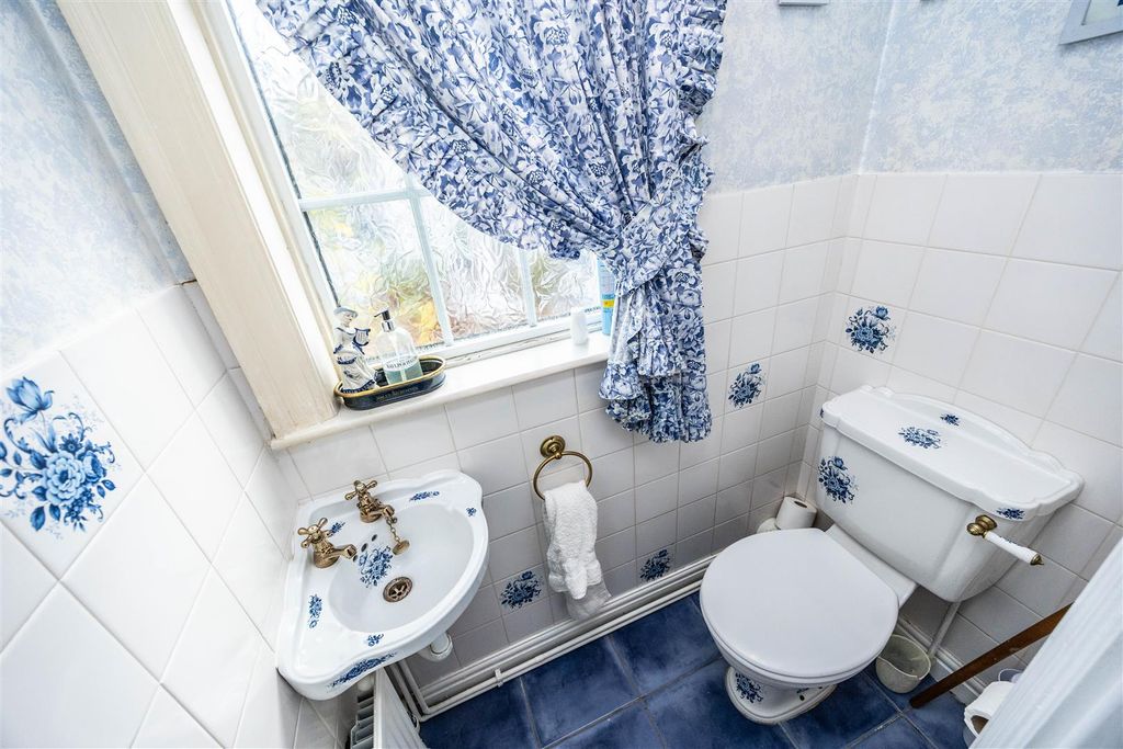 Additional image 46 of 4 bed property for saleWoodside Road, Huddersfield HD4