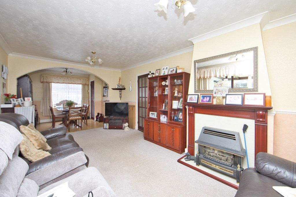 Property photo 2 of 13 Picture 2