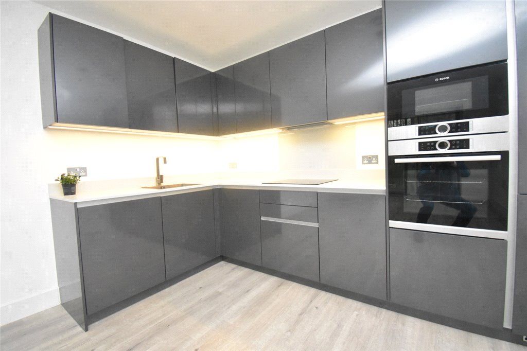 Property photo 2 of 9 Kitchen