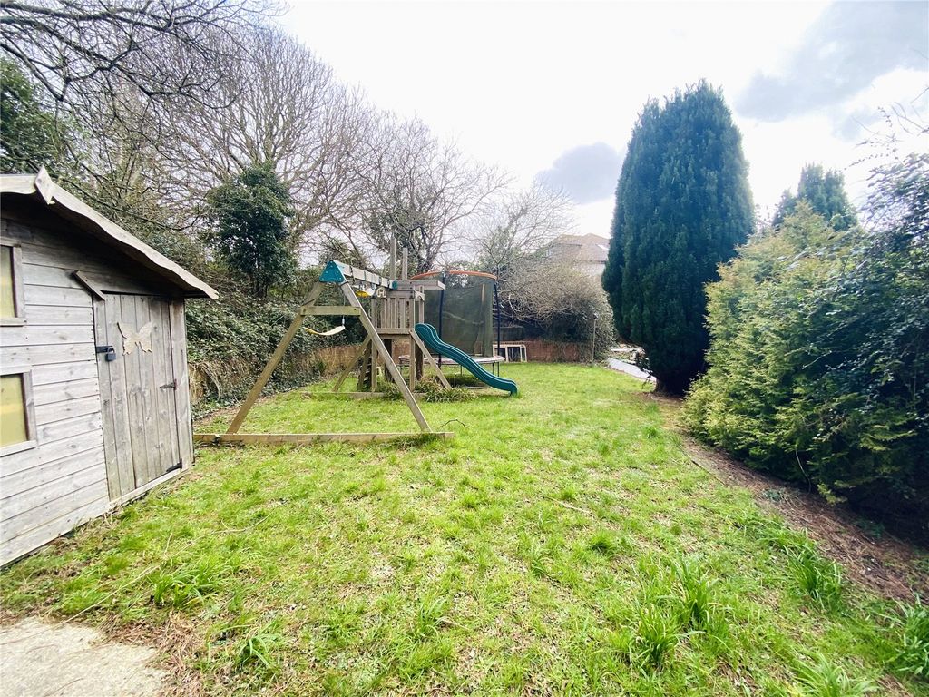 Property photo 3 of 25 Picture No. 05