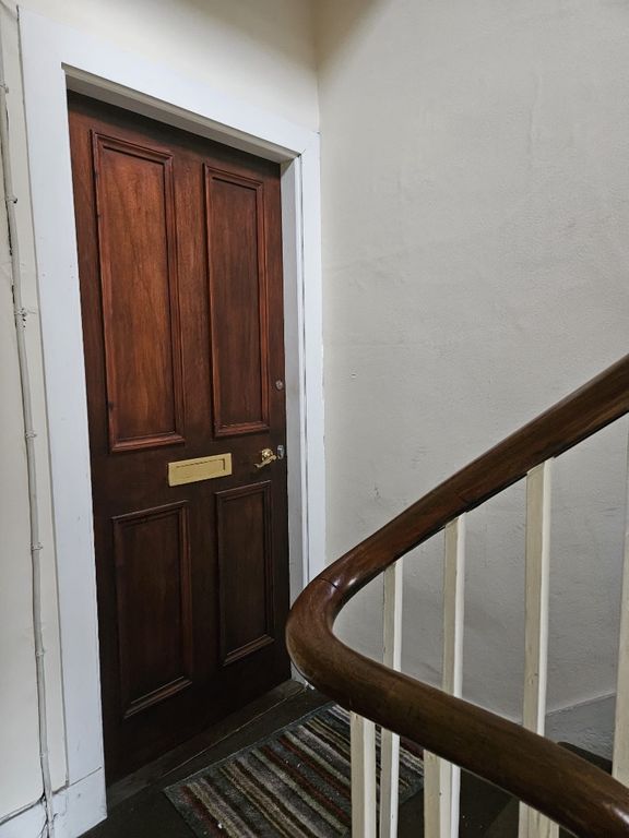 Property photo 3 of 10 Photo 3