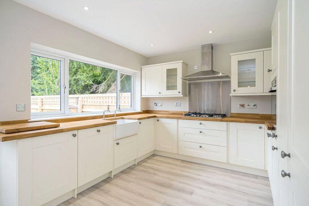 Property photo 3 of 18 Picture No. 05