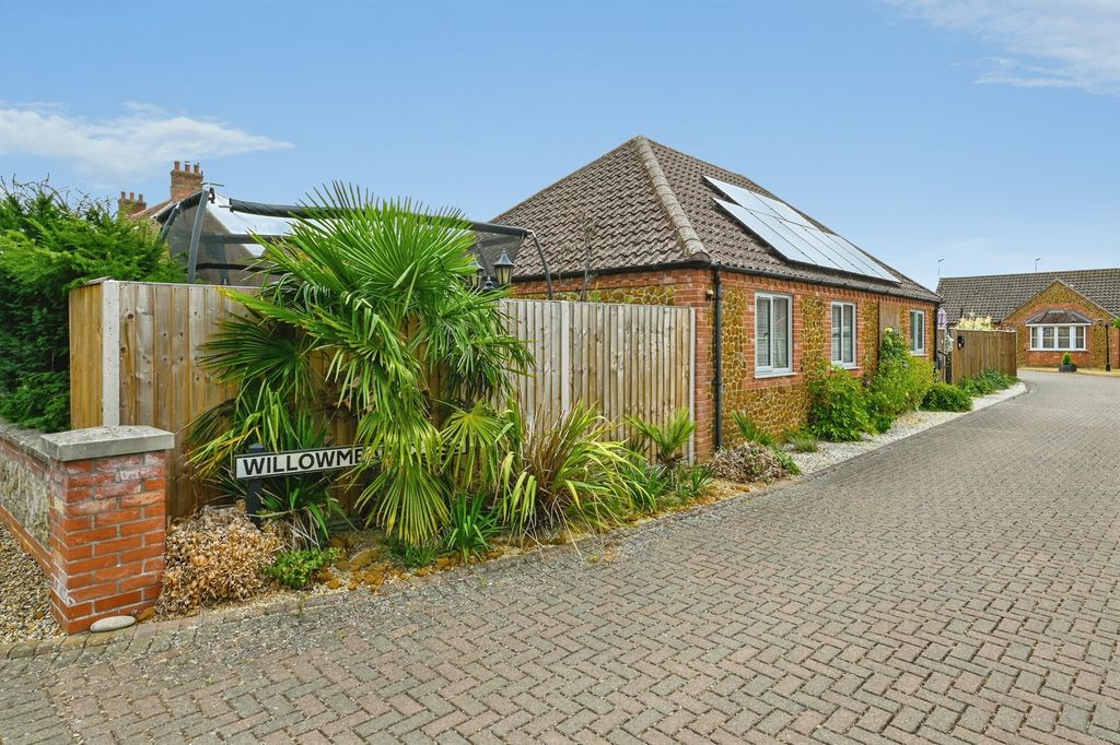 Property photo 1 of 22