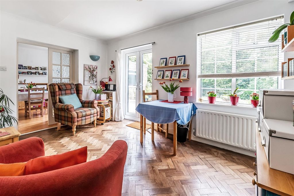 Property photo 2 of 13 24-Yarm-Court-Road-18.Jpg