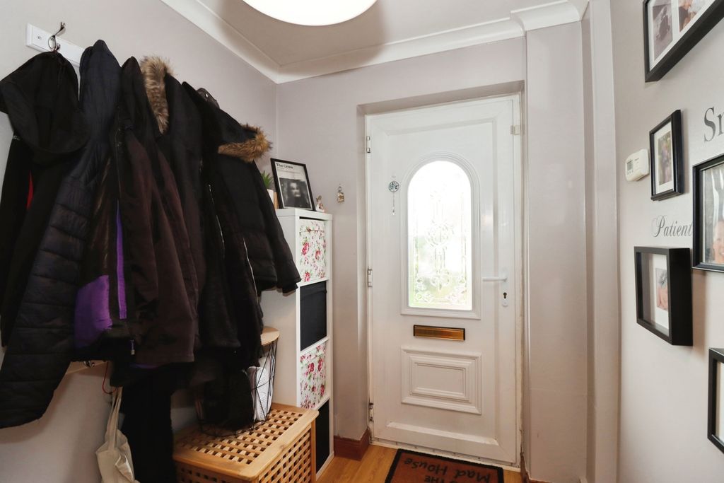 Property photo 3 of 19 Pbox-Img.Jpg