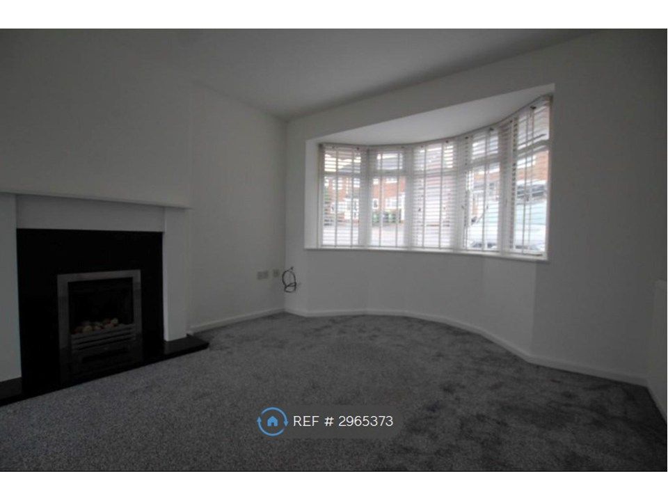 Property photo 2 of 10 Sitting Room
