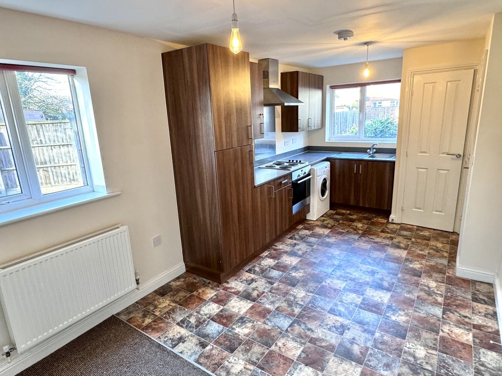 Property photo 2 of 11 Img_2844