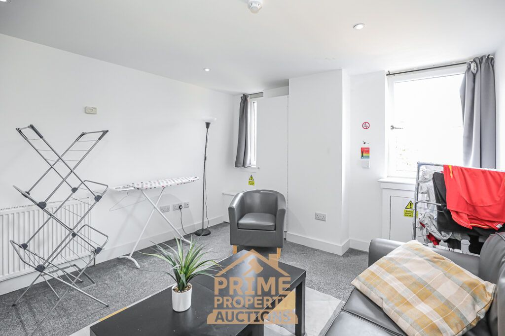 Property photo 3 of 22