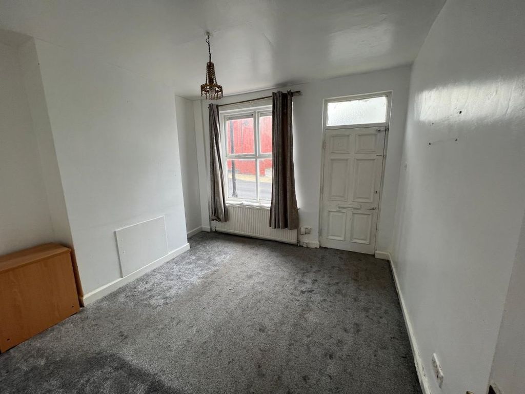 Property photo 2 of 10 Image 2