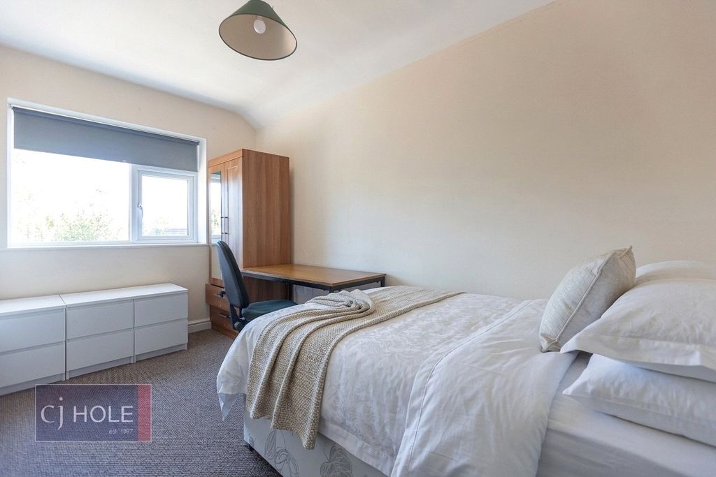 Property photo 3 of 14 Picture No. 67
