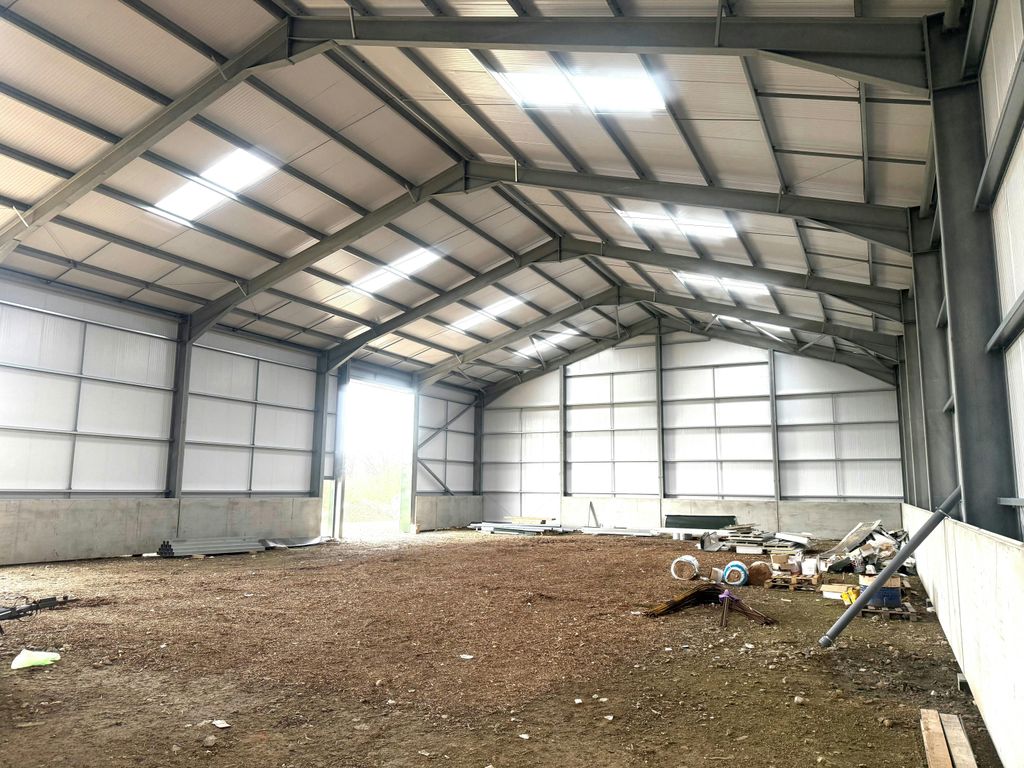 Property photo 2 of 3 5.Jpg