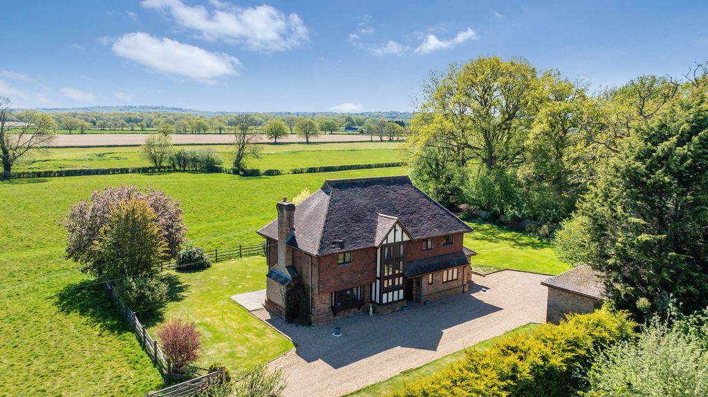 Property photo 1 of 53
