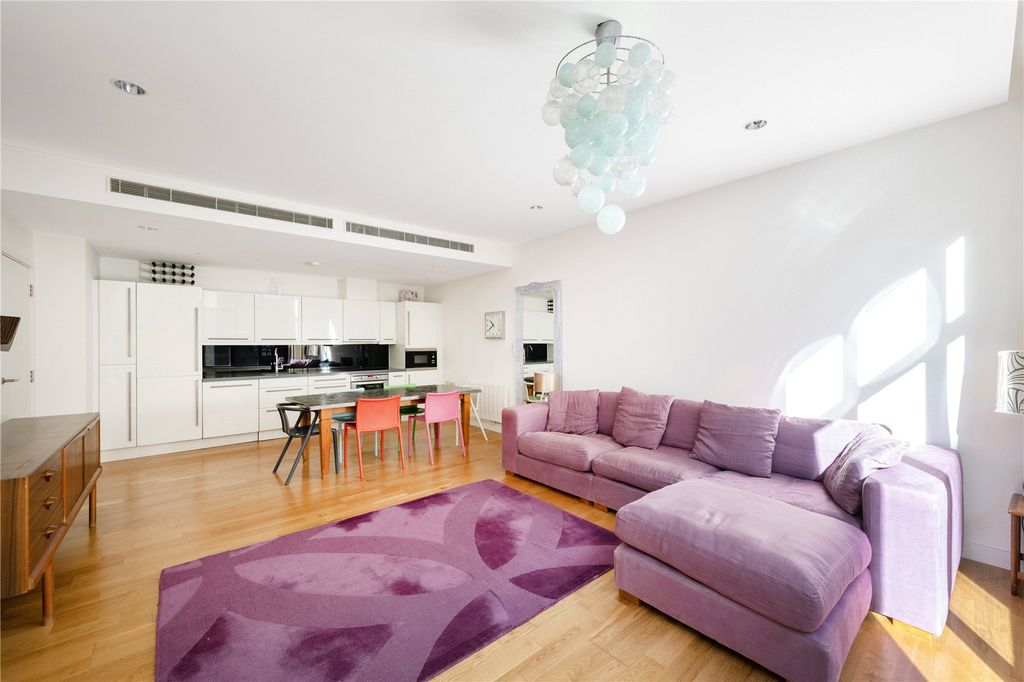 Property photo 2 of 16 Picture No. 09