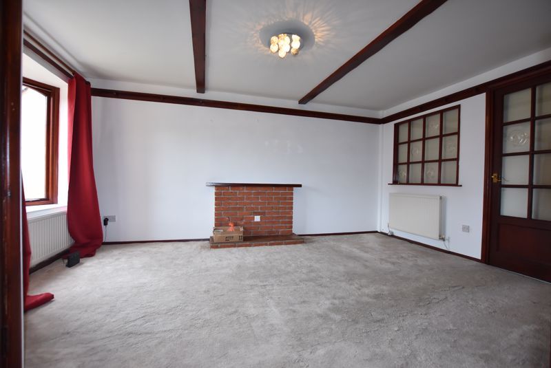 Property photo 2 of 13 Photo 4
