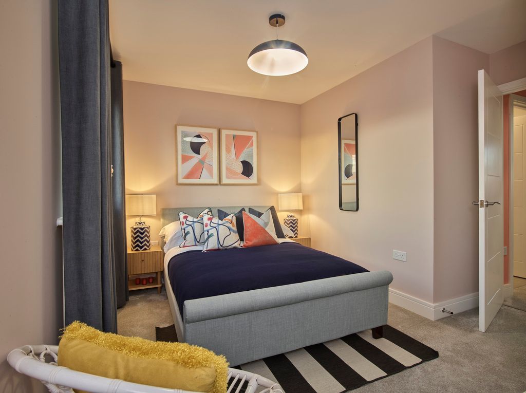 Property photo 3 of 7 2201572-111