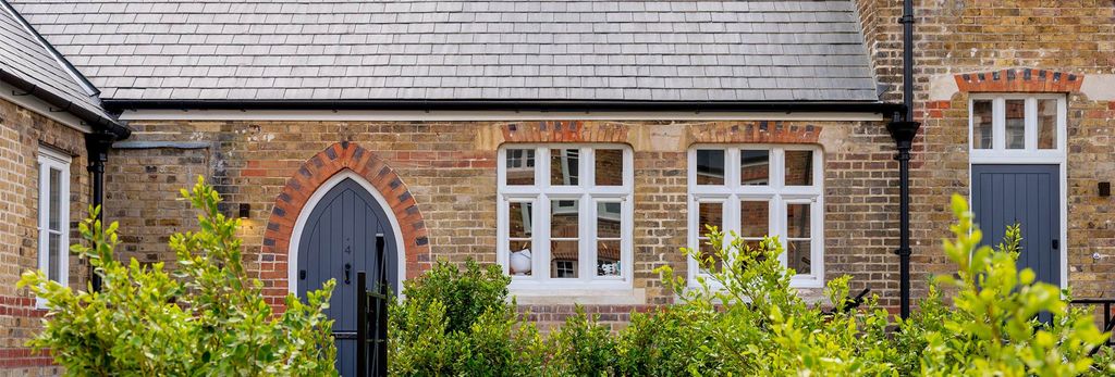 Property photo 1 of 5 The Royal Mews - Property 4 Exterior Photo