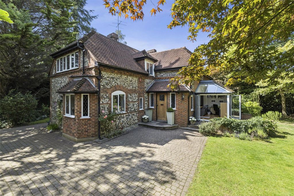 Property photo 1 of 15 Exterior
