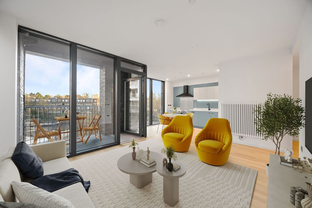 Property photo 3 of 22