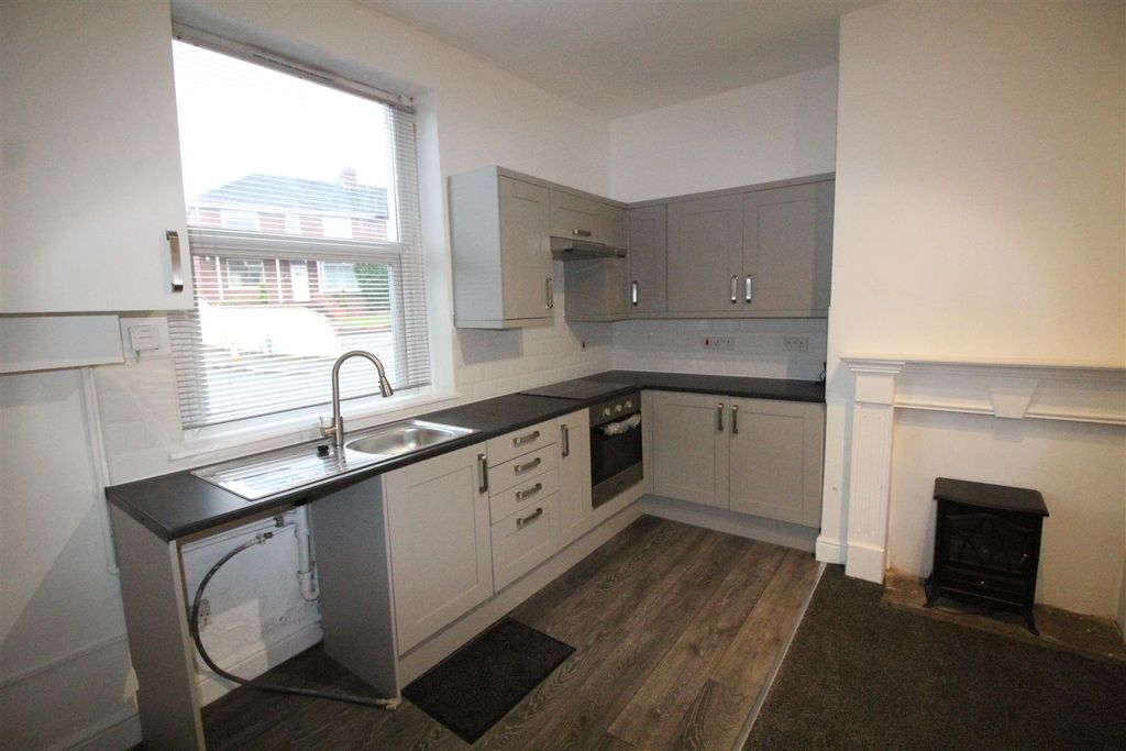 Property photo 3 of 7 Img_2478.Jpg