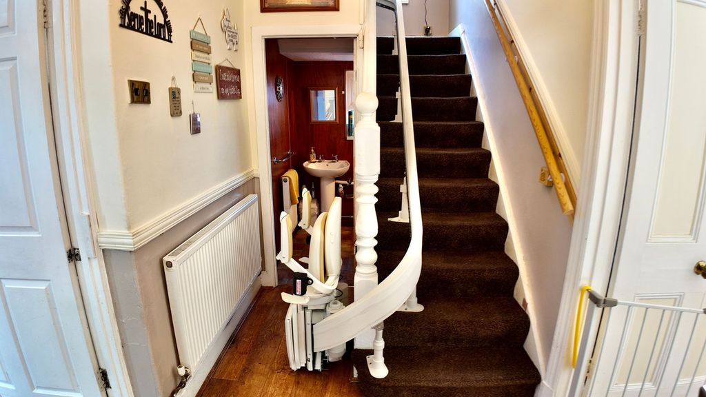 Additional image 11 of 4 bed detached house for saleBlackwood Road, Pontllanfraith NP12